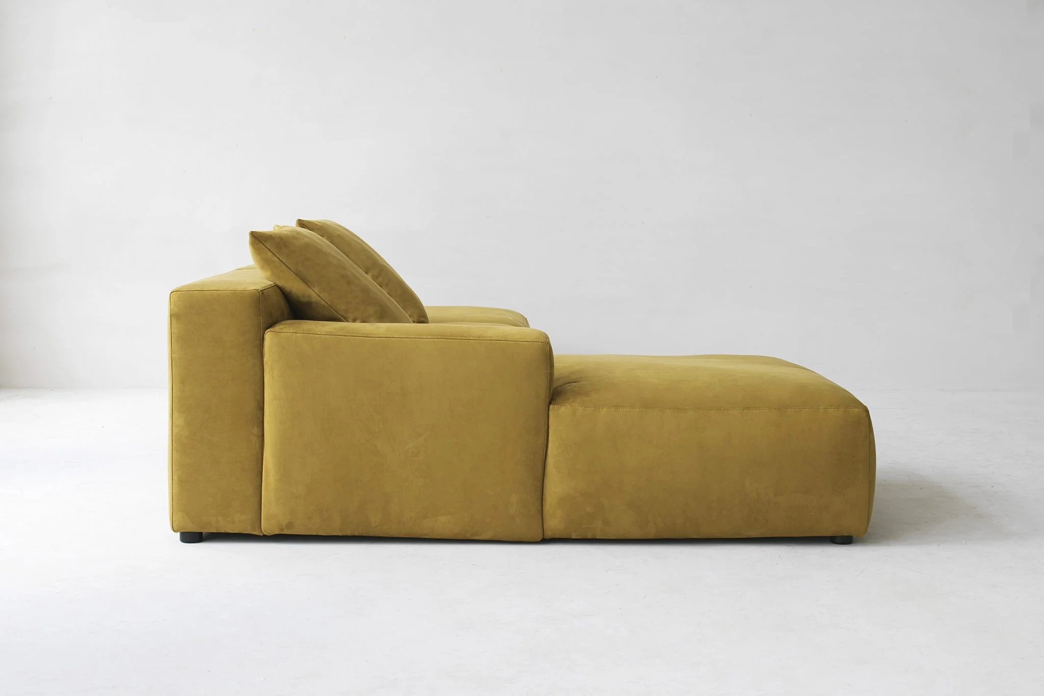 Marino Suedette 3-Piece Chaise Sectional Sofa with Ottoman by Acanva - Image 8