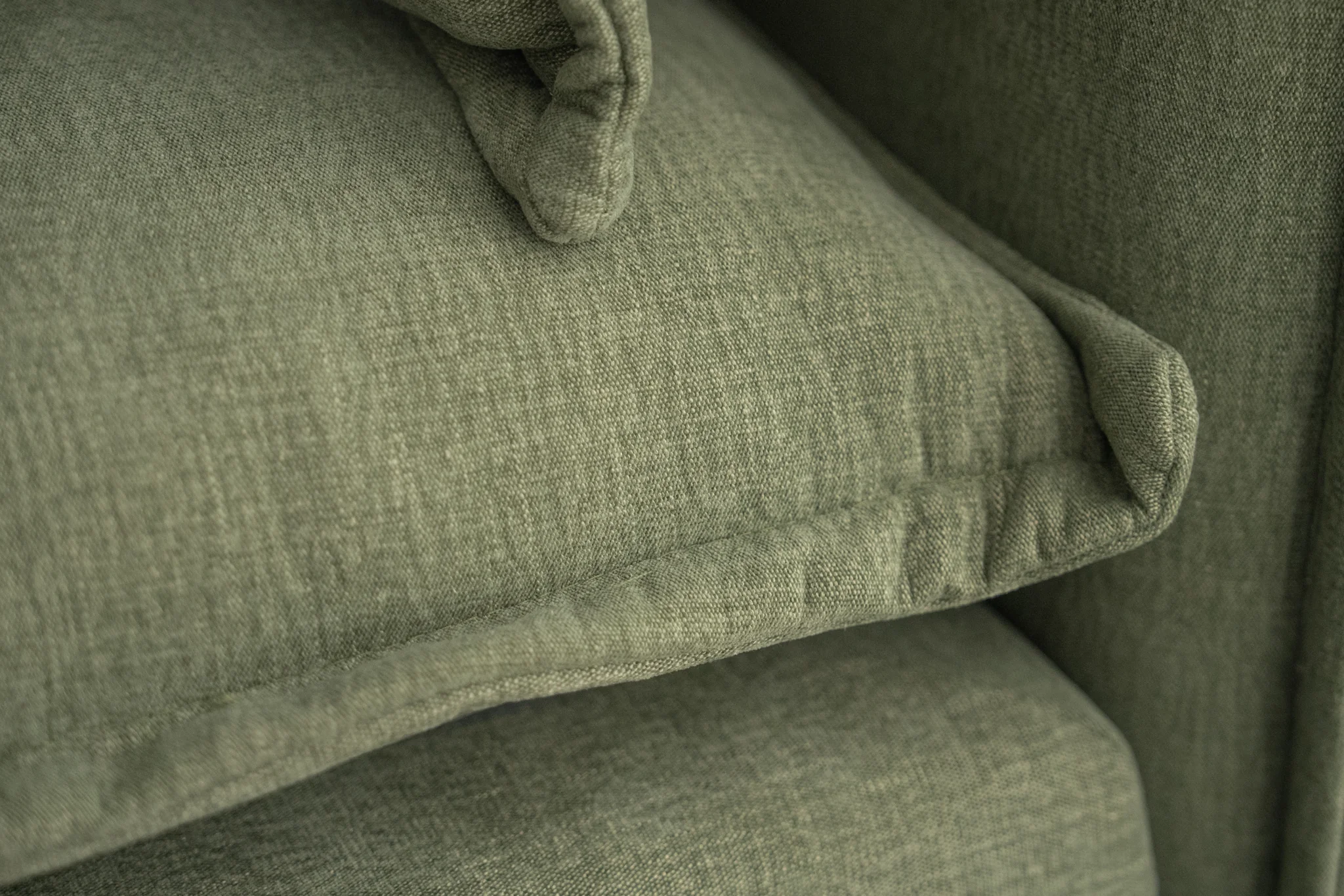 Vensa Modular Reversible Sectional Cloud Couch - Image 52